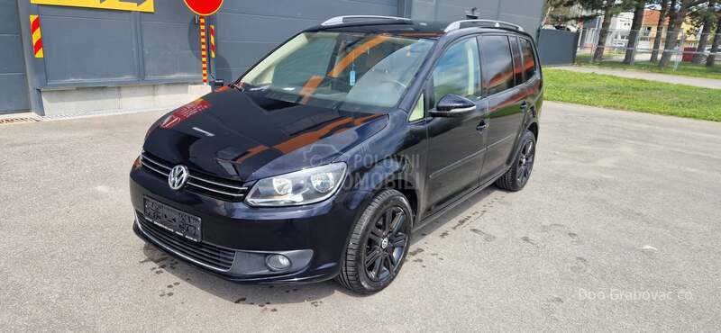 Volkswagen Touran 1.4tsi cng