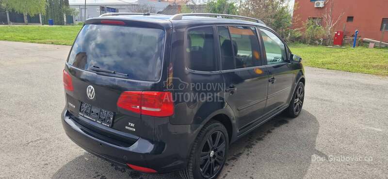 Volkswagen Touran 1.4tsi cng