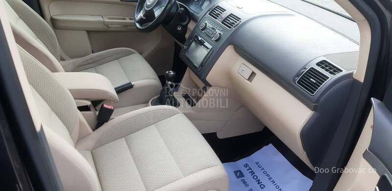 Volkswagen Touran 1.4tsi cng