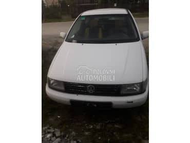 Volkswagen Polo 1997. god. -  kompletan auto u delovima