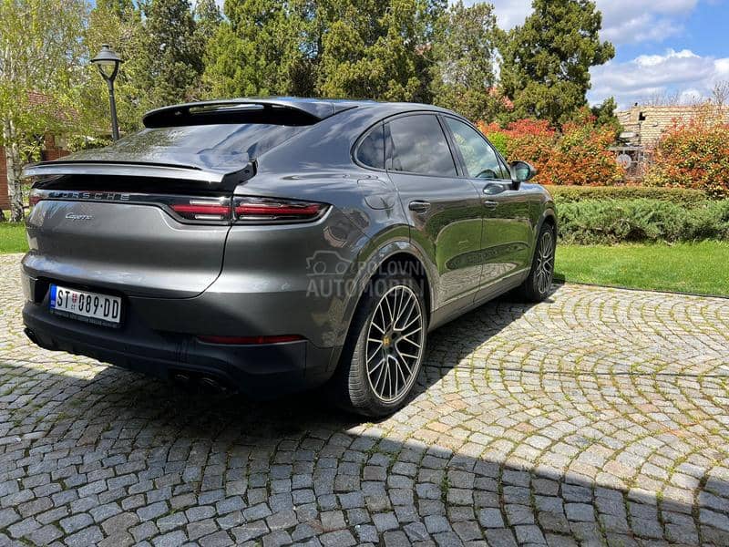 Porsche Cayenne Coupe
