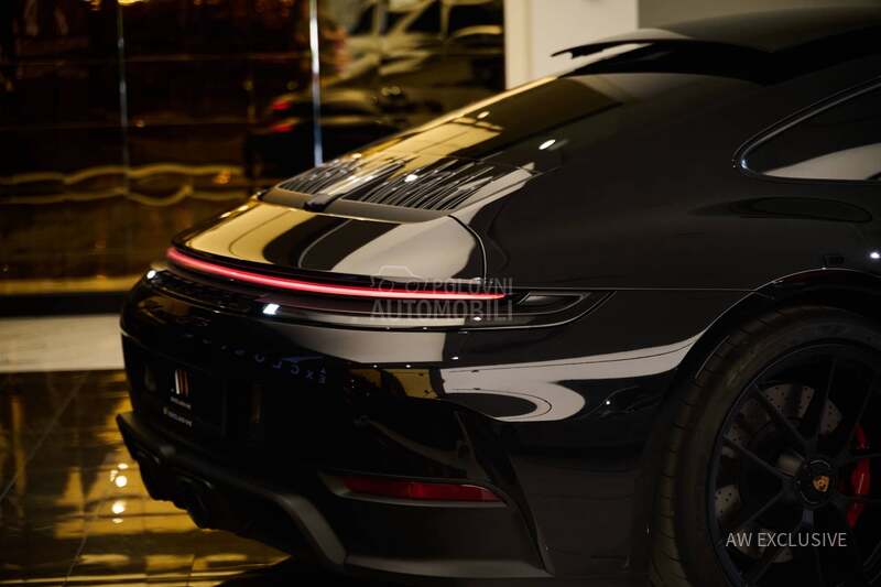 Porsche 911 Carrera 4 GTS LIFT