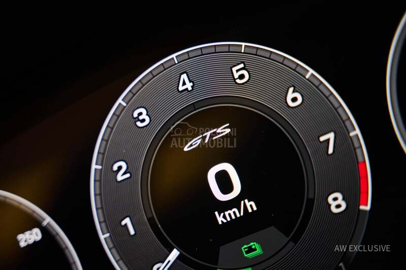 Porsche 911 Carrera 4 GTS LIFT