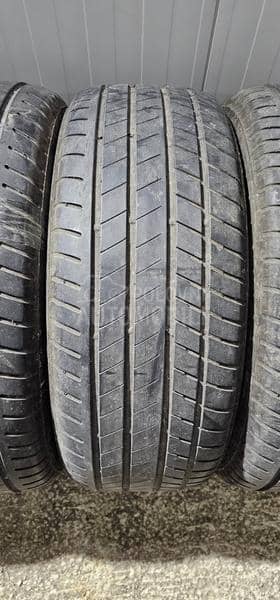 Bridgestone 245/50 R19 Letnja