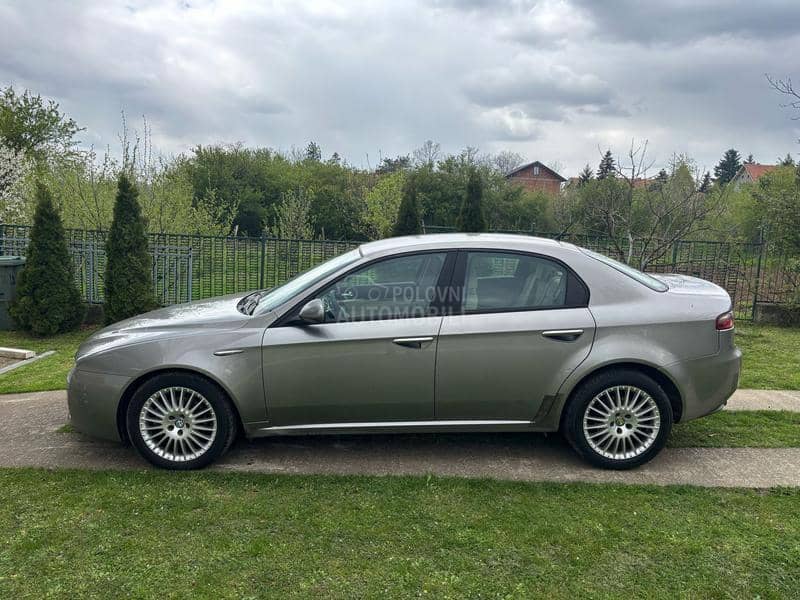 Alfa Romeo 159 1.9 JTDM