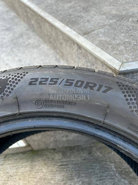 Accelera 225/50 R17 Zimska