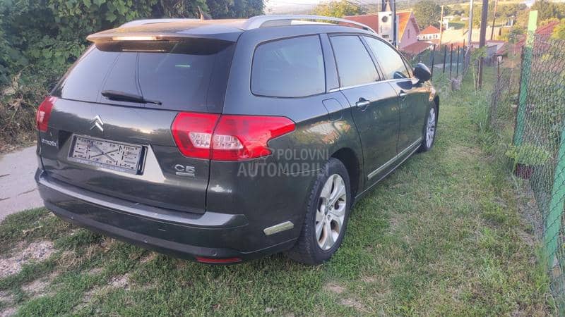 Citroen C5 2009. god. -  kompletan auto u delovima