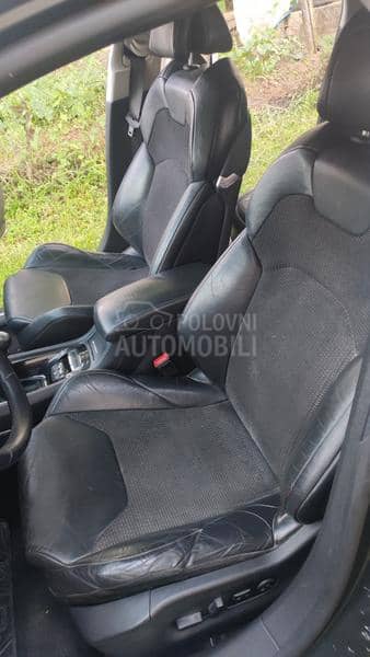 Citroen C5 2009. god. -  kompletan auto u delovima