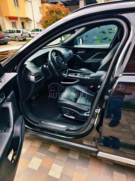 Jaguar F pace 2.0d R-Sport AWD
