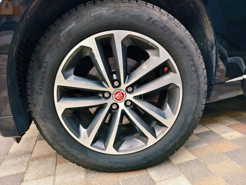 Jaguar F pace 2.0d R-Sport AWD