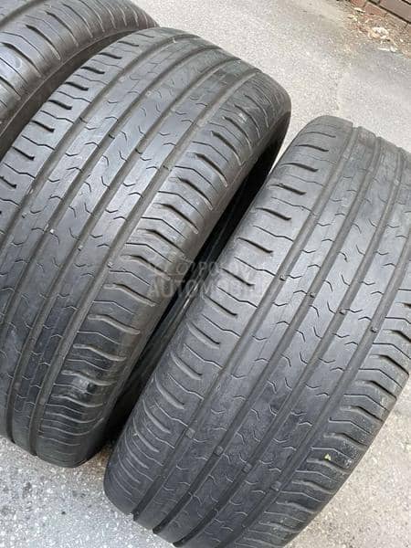 Continental 215/55 R17 Letnja