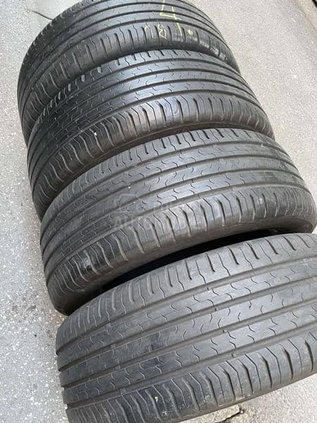 Continental 215/55 R17 Letnja