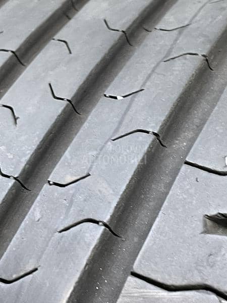 Continental 215/55 R17 Letnja