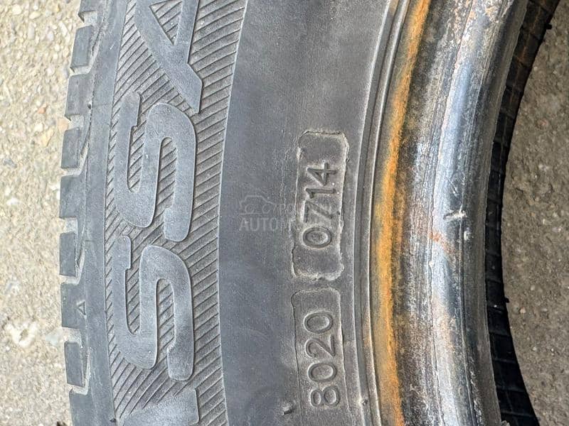 Bridgestone 185/60 R15 Letnja