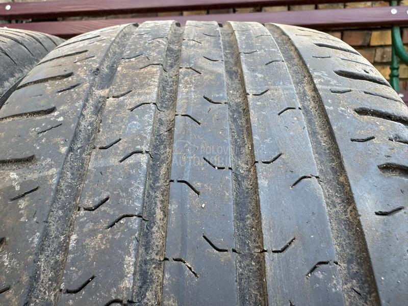 Continental 215/60 R16 Letnja