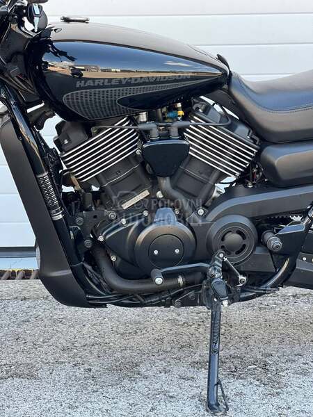 Harley Davidson Street rod A2