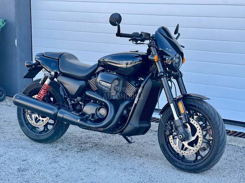 Harley Davidson Street rod A2