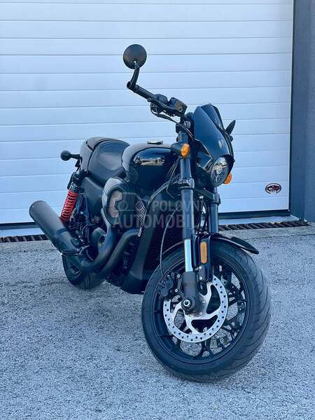 Harley Davidson Street rod A2