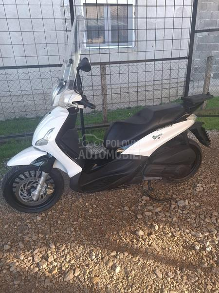 Piaggio Bevely