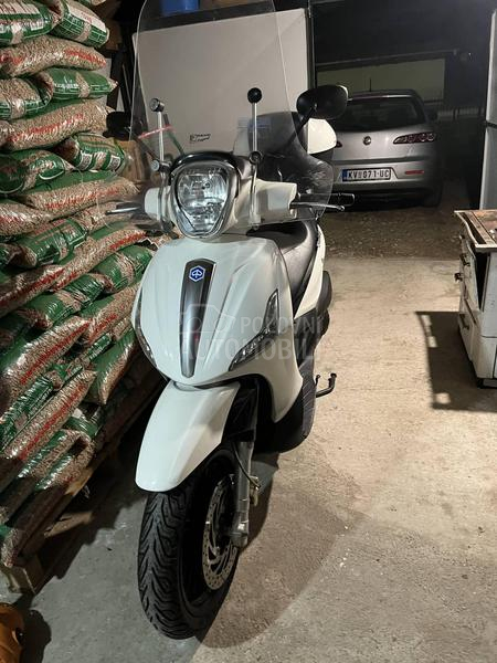 Piaggio Bevely