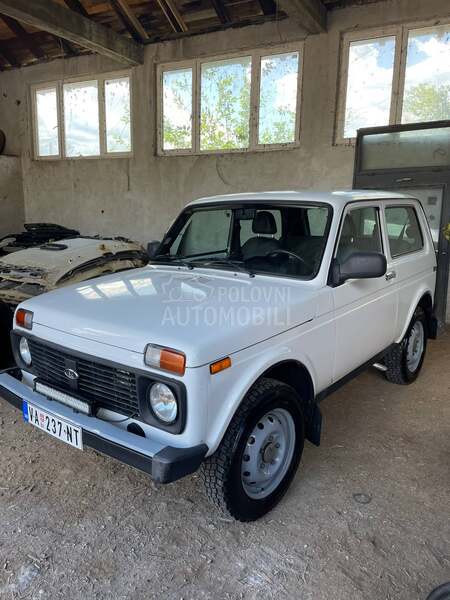 Lada Niva 1.7 servo TNG