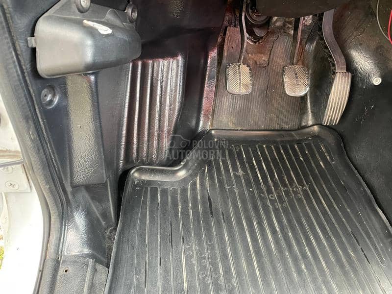 Lada Niva 1.7 servo TNG