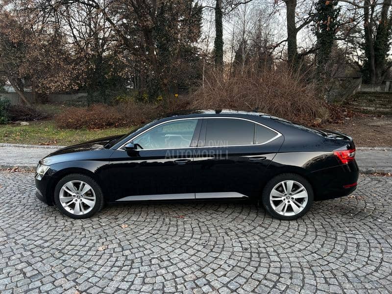Škoda Superb Style/DSG/Led
