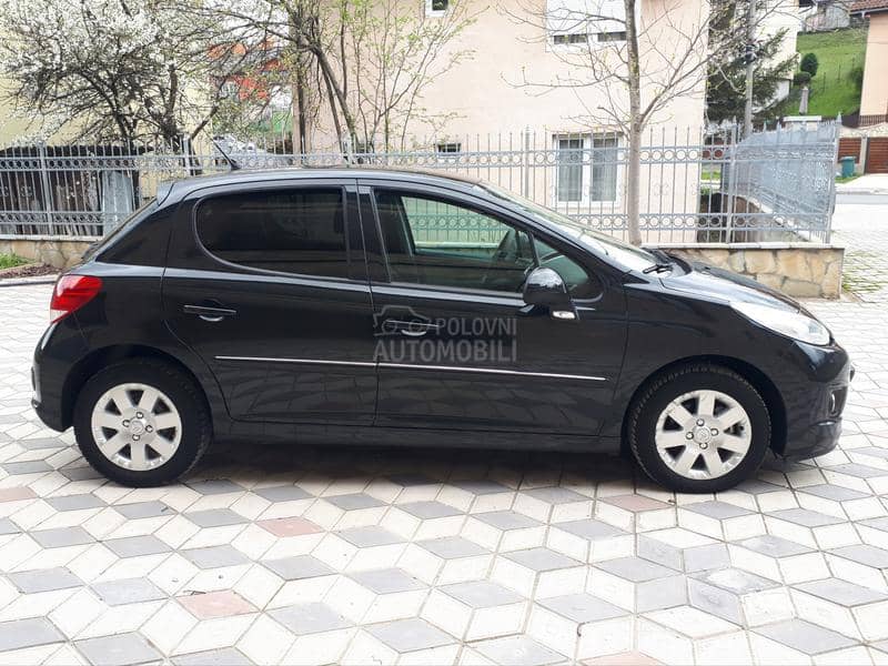 Peugeot 207 1.6HDI