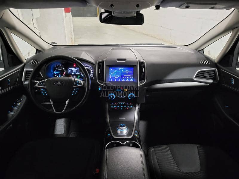 Ford S-Max business edition