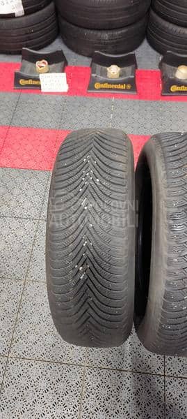 Michelin 215/65 R17 Zimska