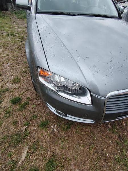 Delovi za Audi A4 2005. god.