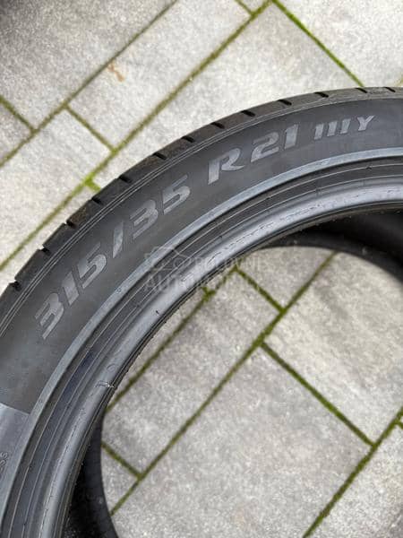 Pirelli 315/35 R21 Letnja