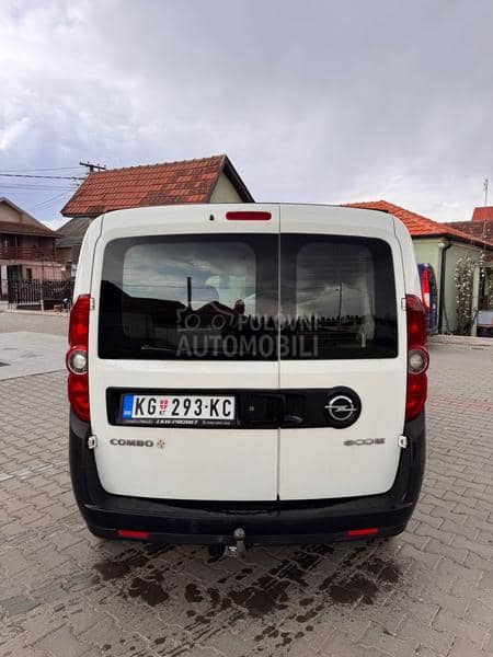 Opel Combo 1.3 mJet