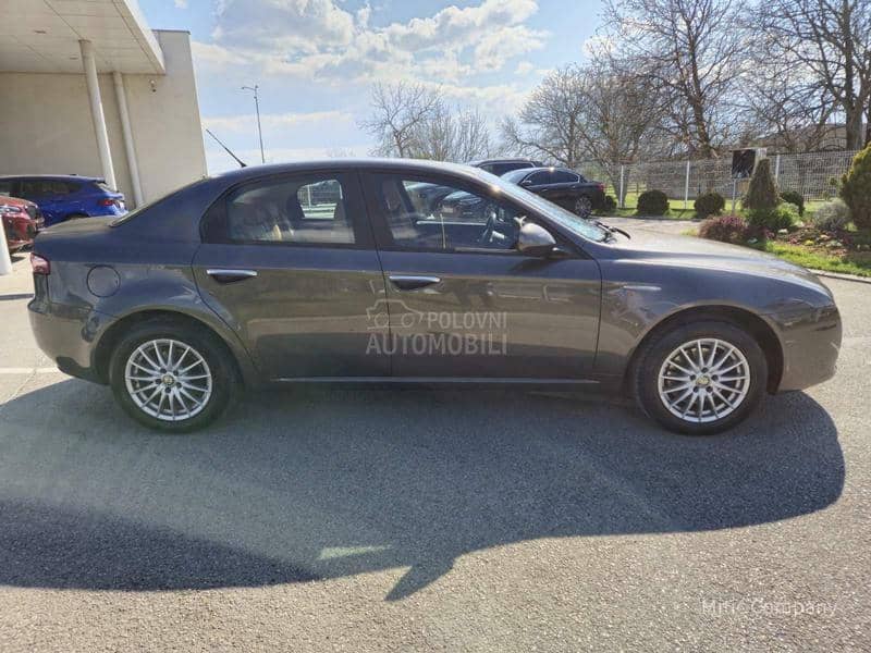 Alfa Romeo 159 