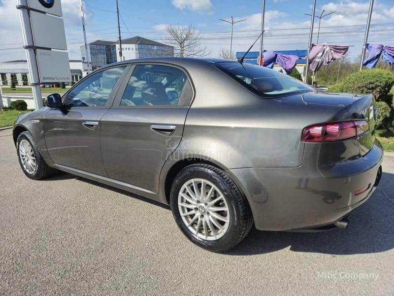 Alfa Romeo 159 