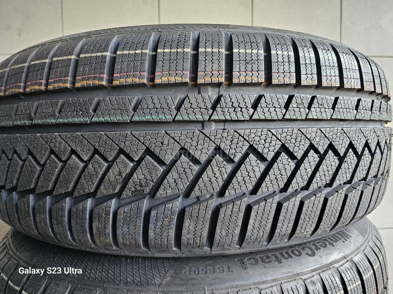 Continental 235/50 R19 Zimska