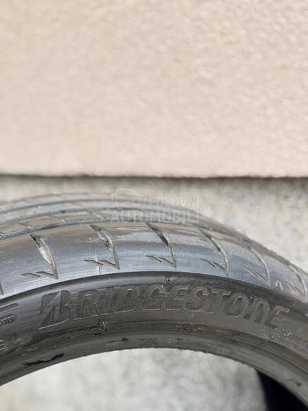 Bridgestone 225/40 R18 Letnja