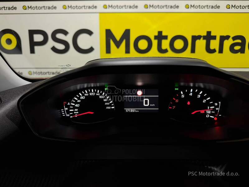 Peugeot 2008 Nav/Led/NewModel