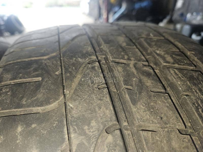 Pirelli 265/35 R18 Letnja