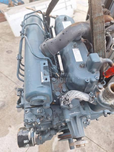 Motor KUBOTA 2003 TURBO kompletan ispravan