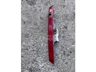 3 stop svetlo model 3 vrata za Ford Fiesta od 2002. do 2007. god.