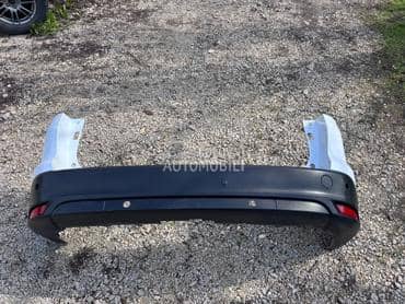 branik zadnji karavan za Ford Focus od 2015. do 2018. god.