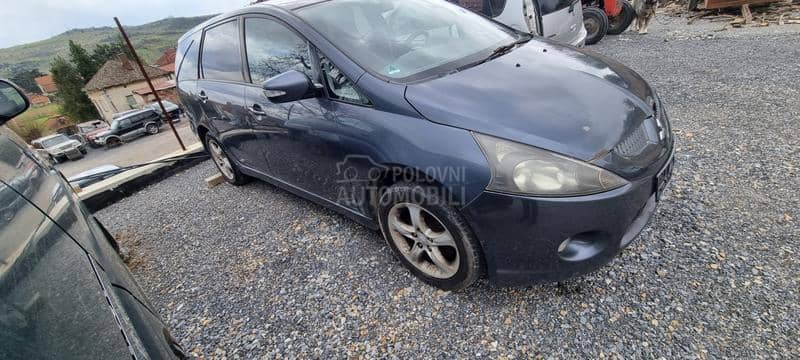 Mitsubishi Grandis 2008. god. -  kompletan auto u delovima