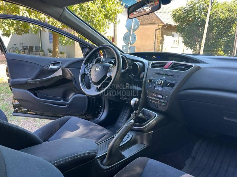 Honda Civic 1.8VTEC SPORT