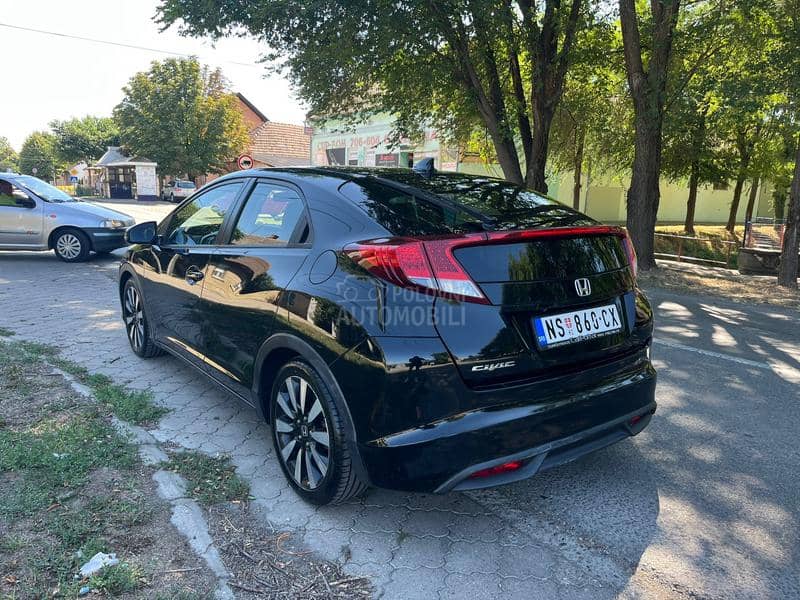 Honda Civic 1.8VTEC SPORT
