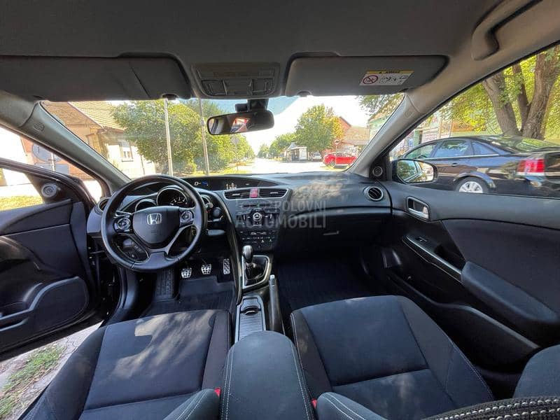 Honda Civic 1.8VTEC SPORT