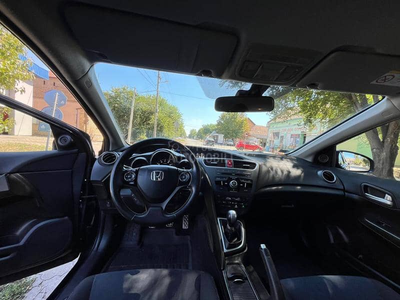 Honda Civic 1.8VTEC SPORT