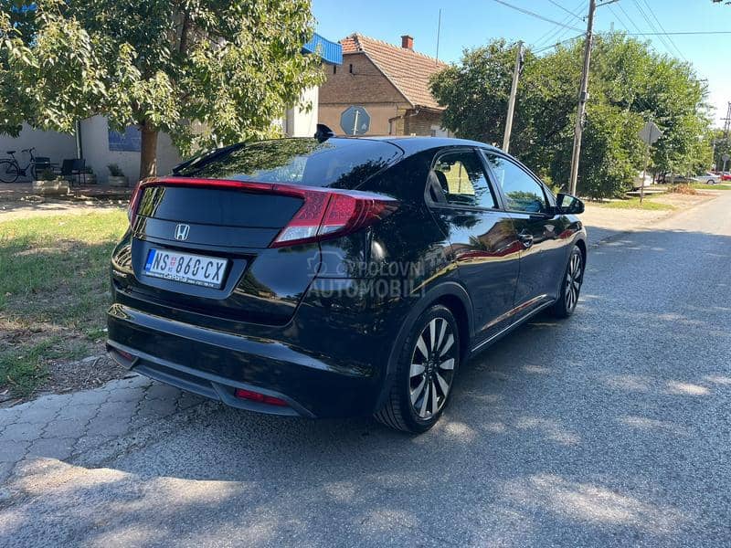 Honda Civic 1.8VTEC SPORT