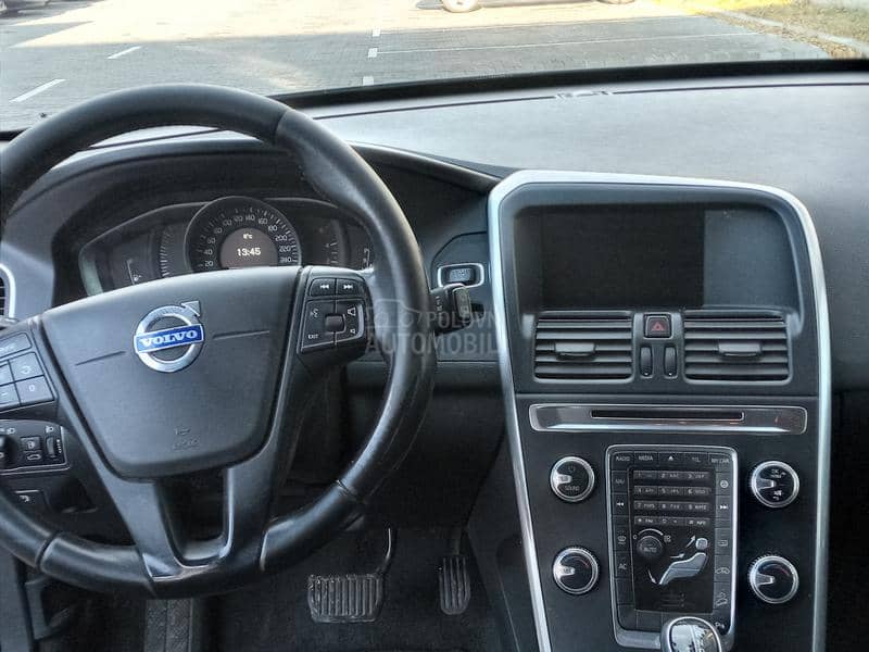 Volvo XC60 2.4 D4 AWD