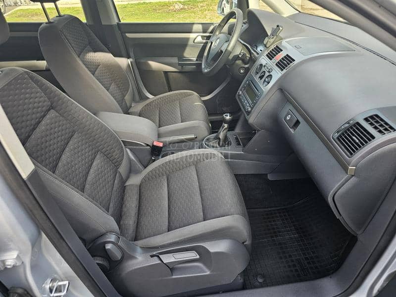 Volkswagen Touran 2.0 TDI PD BMM